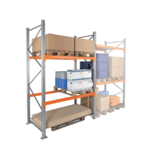 Rack de stockage avec des fournitures et équipements de stockage