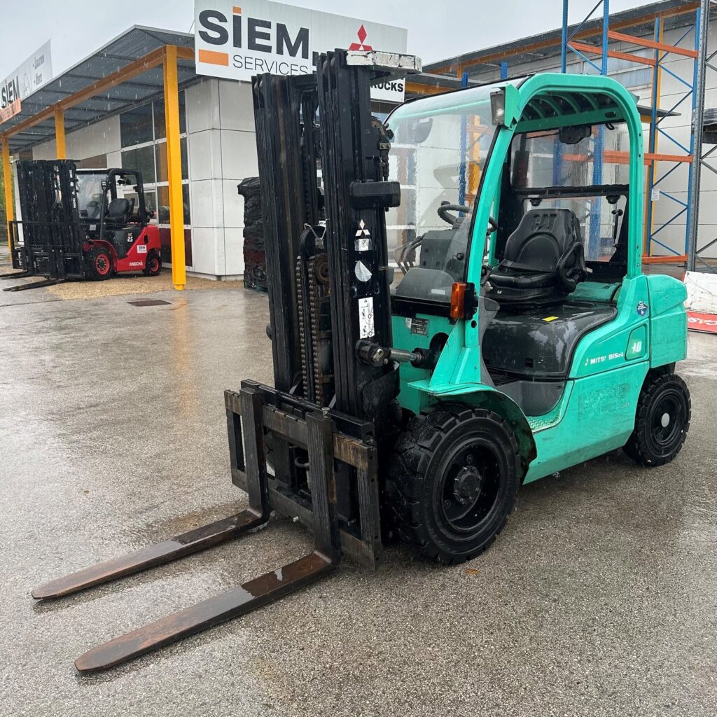 Chariot Elévateur Mitsubishi FD30N