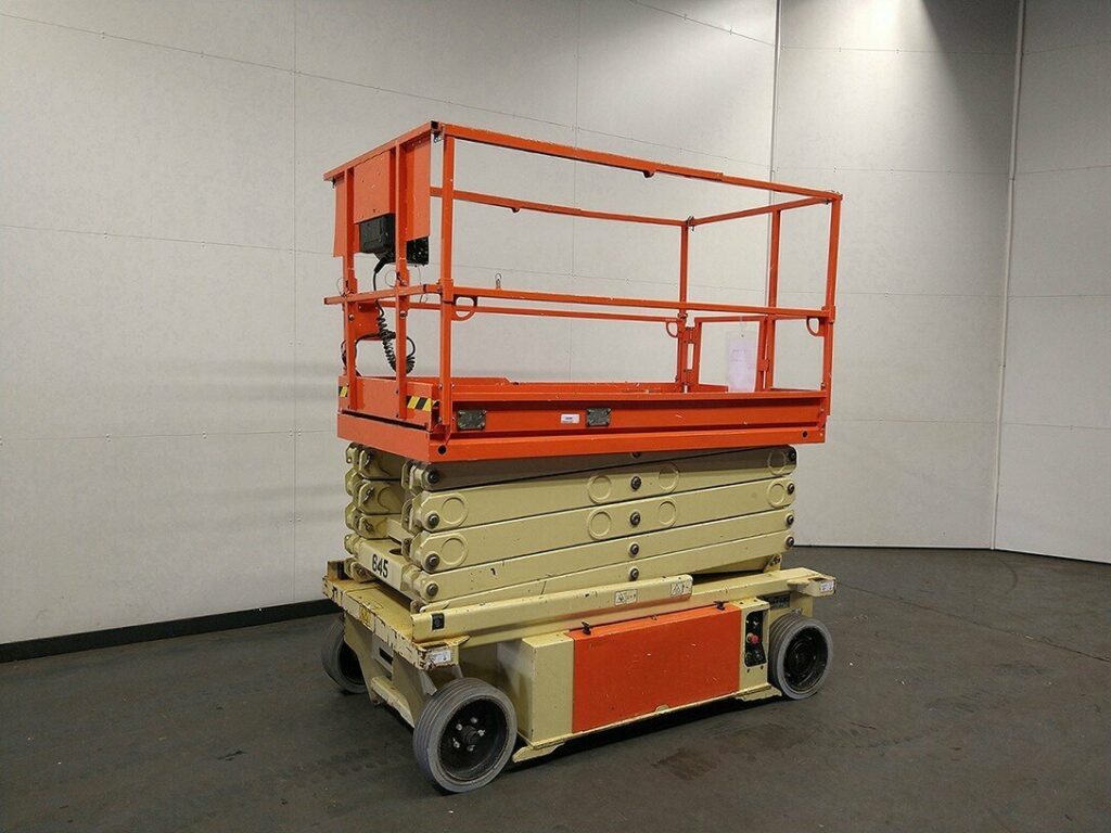 Nacelle élévatrice motorisée JLG 10RS