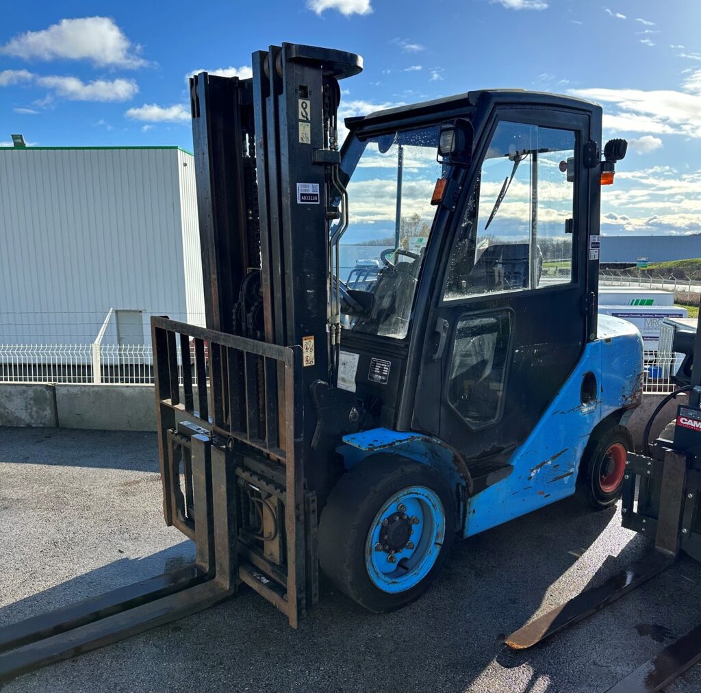 Chariot élévateur diesel Hangcha XF30D